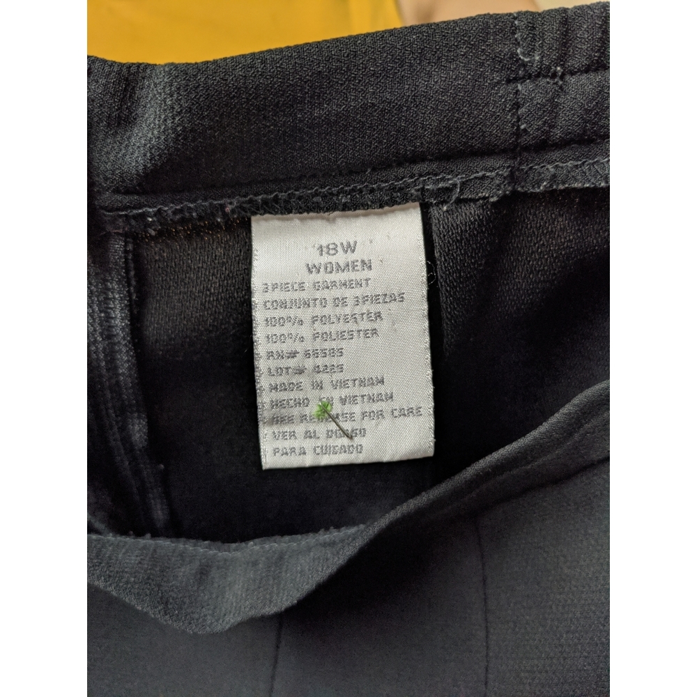Dress Barn Slacks - Picture 5 of 5
